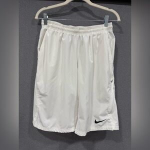 Nike Men's White Athletic Shorts Size Medium